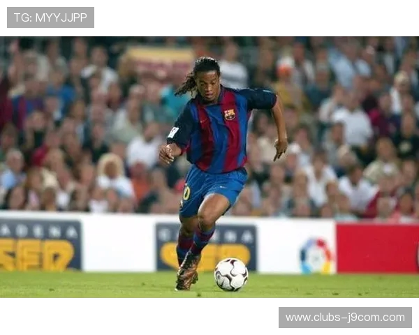 橘色足球正品全方位评测与购买指南 提升球技的必备选择